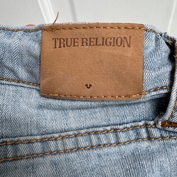 True Religion 3T Girls Casual Light Blue Denim Shorts with Frayed Hem - Picture 6 of 8